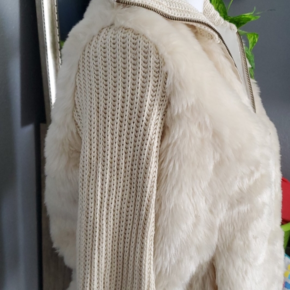 Anthropologie  white faux fur sweater jacket - Picture 3 of 6